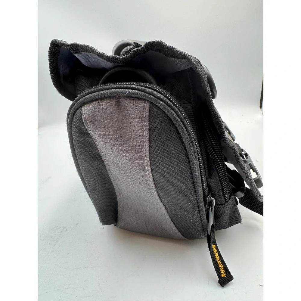 Samsonite Grey Black Ripstop‎ Camera Gear Bag with Padded Handle and Mounts